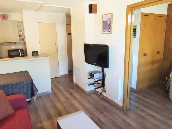 Appartement entier, Appartement cosy 35m², 2 pièces avec balcon, près des pistes in Isola 2000, Isola