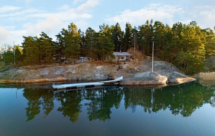Hus för 7 Personer med trädgård in Solö, Svenska Östersjön