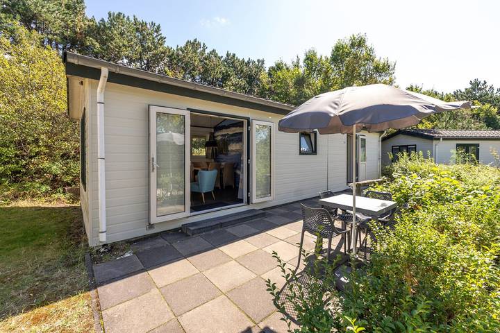 Ferienhaus für 4 Personen, mit Balkon/Terrasse und Terrasse sowie Pool in Egmond
