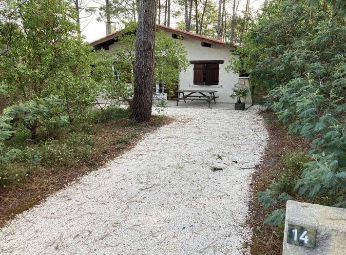 Holiday Home 'Piraillan Foret' with Private Garden in Lège-Cap-Ferret, Arcachon region
