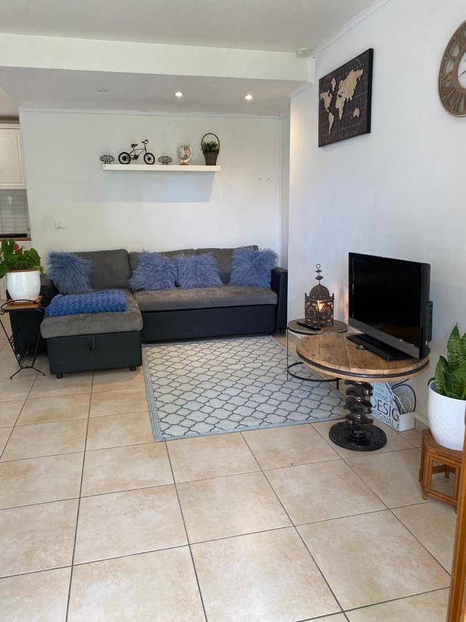 Gîte pour 4 personnes, avec jardin et jacuzzi à La Destrousse - 4