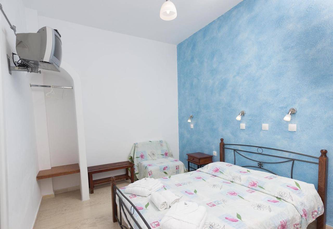 Double or Twin Room in Karterados, Santorini