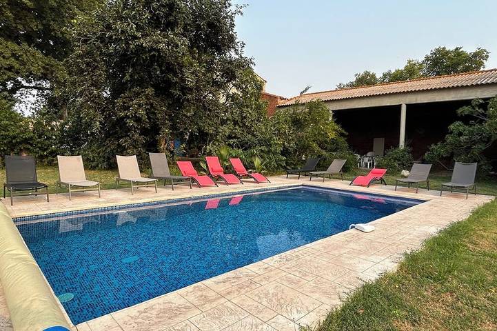 Gîte pour 9 personnes à Latour-Bas-Elne