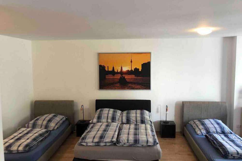 Ganze Wohnung, Potsdamer Platz-Top Spot Studio 1 in Kreuzberg Berlin, Berlin