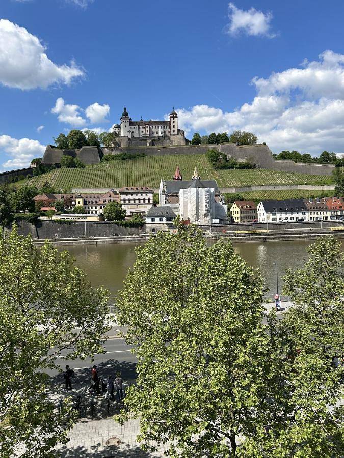 Ferienwohnung für 6 Personen, mit Balkon und Ausblick - 1
