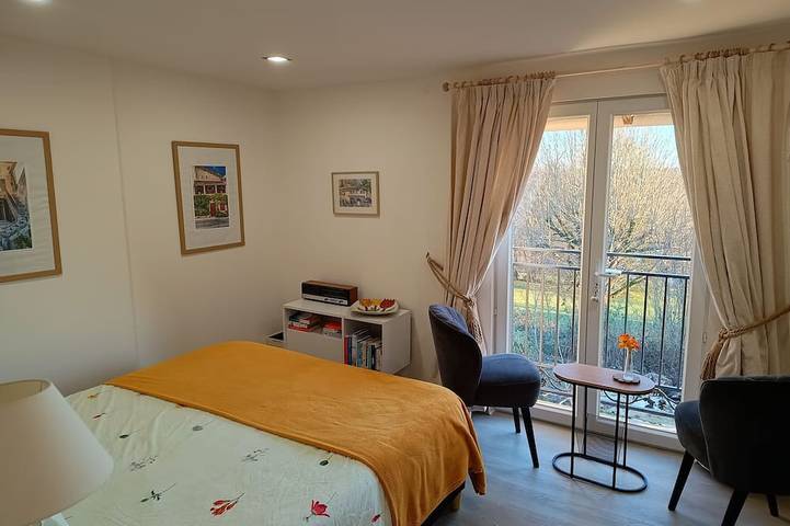 Gîte pour 2 personnes, avec jardin et balcon, animaux acceptés à Javerlhac-et-la-Chapelle-Saint-Robert - 3