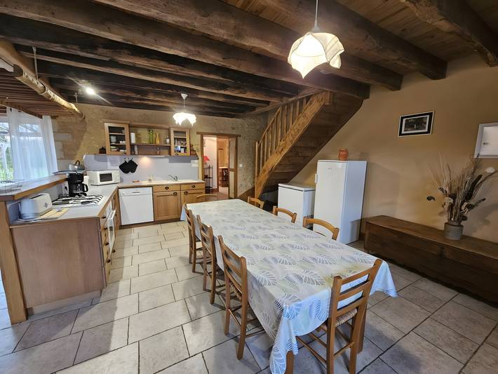 Gîte Les Gallinacés: Private Terrasse, Gemeinschaftsgarten & Wlan in Lusignan in Lusignan, Vienne