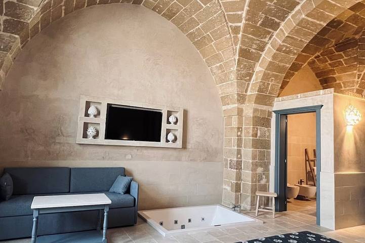 B&b per 3 persone, con idromassaggio in Felline