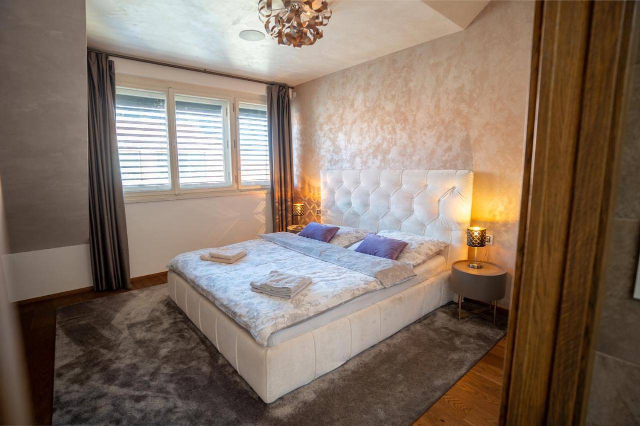 Ganze Wohnung, Prague Spa Penthouse in Prag, Mittelböhmen
