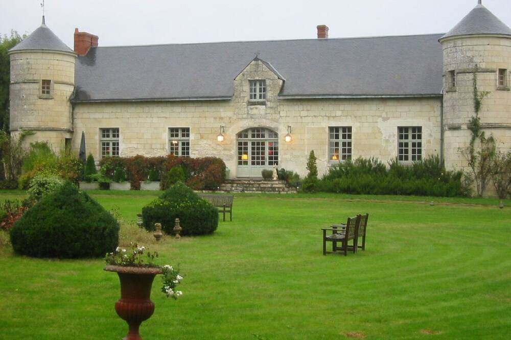 Château pour 6 Personnes dans Varennes-sur-Loire, Région de Saumur