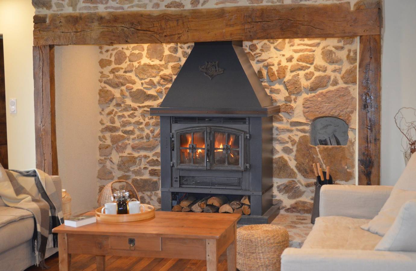 Gîte L'Oustal d'André, 4 pers. in Leynhac, Région d'Aurillac