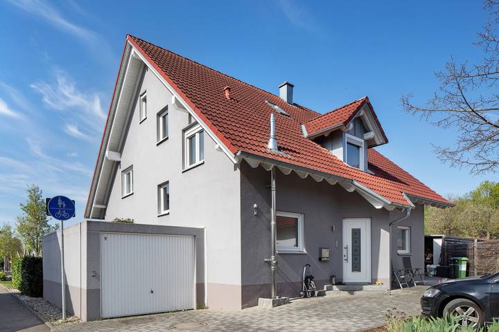 Ganze Wohnung, 2,5 Zimmer Apartment mit Küche und Terrasse in Freiburg - Munzingen, Freiburg