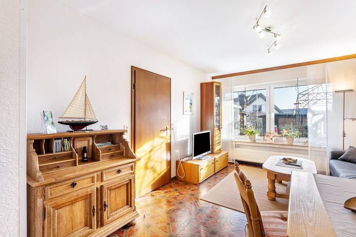 Hel lejlighed, Apartment 'Ferienoase Balve' with Private Terrace, Private Garden and Wi-Fi in Balve, Sorpesee