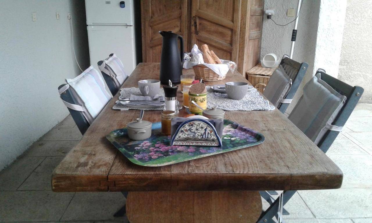 Suite (2 Adults) in Saint-Laurent-d'Aigouze, Côte méditerranéenne (France)