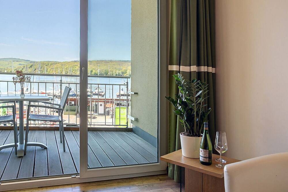 Ganze Wohnung, Double room Seeblick with balcony in Heimbach, Rureifel (Nordrhein-westfalen)