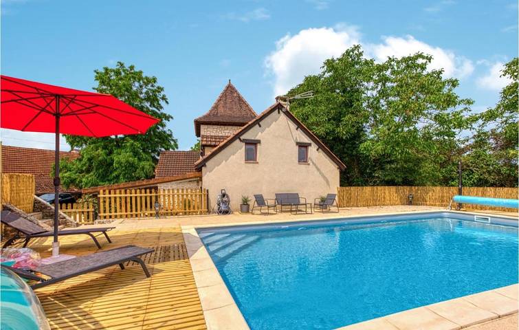 Location de vacances pour 8 personnes, avec piscine à Salvagnac-Cajarc - 2