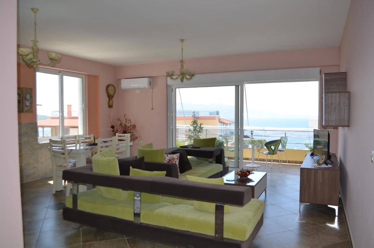 Jelena's Luxury Apartments in Saranda, Vlorë