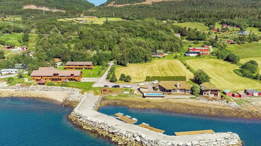 Ferienhaus für 16 Personen, mit Sauna und Pool sowie Terrasse und Whirlpool, mit Haustier in Nesset - 2