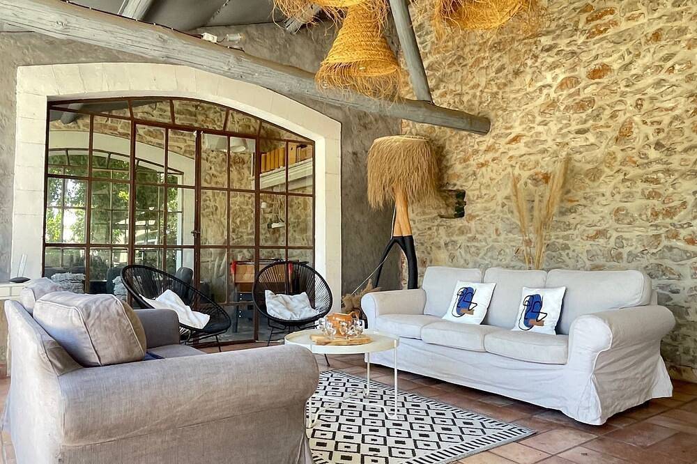 La Bergerie 4*, contemporaine, 20 mns des plages pour 10 personnes in Vendargues, Côte méditerranéenne (France)