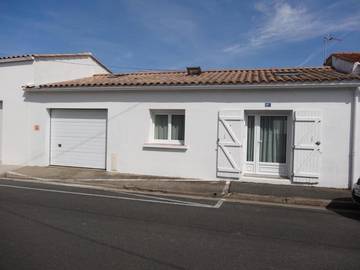 Location de vacances pour 4 personnes, avec jardin et terrasse à L'Aiguillon-sur-Mer