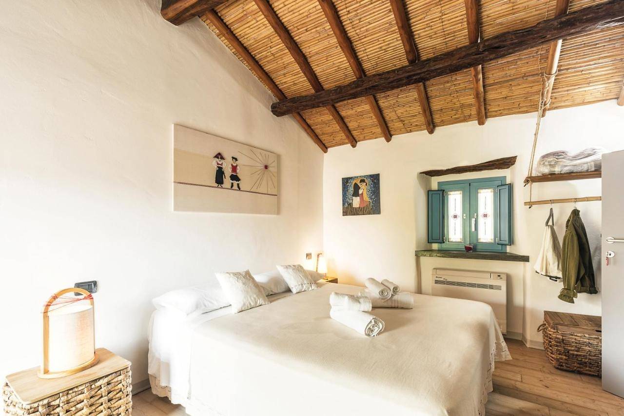 Small Double Room in Lotzorai, Provincia di Ogliastra