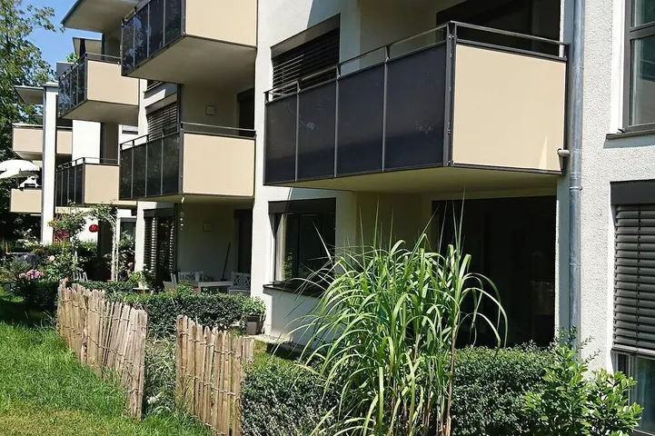 Ganze Wohnung, Ruhige, zentrale Neubau Ferienwohnung mit Charm an der Ach mit Stellplatz in Lindau, Bayerisch Schwaben