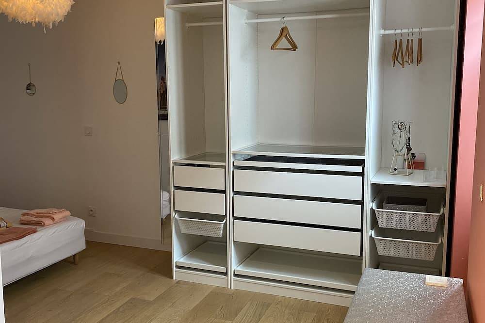 Appartement entier, Appt vieux port de La Rochelle in La Rochelle, Région de La Rochelle