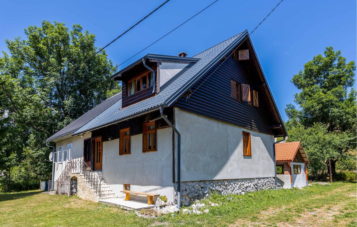 Holiday home for 10 people with garden in Mrkopalj, Primorje-Gorski Kotar