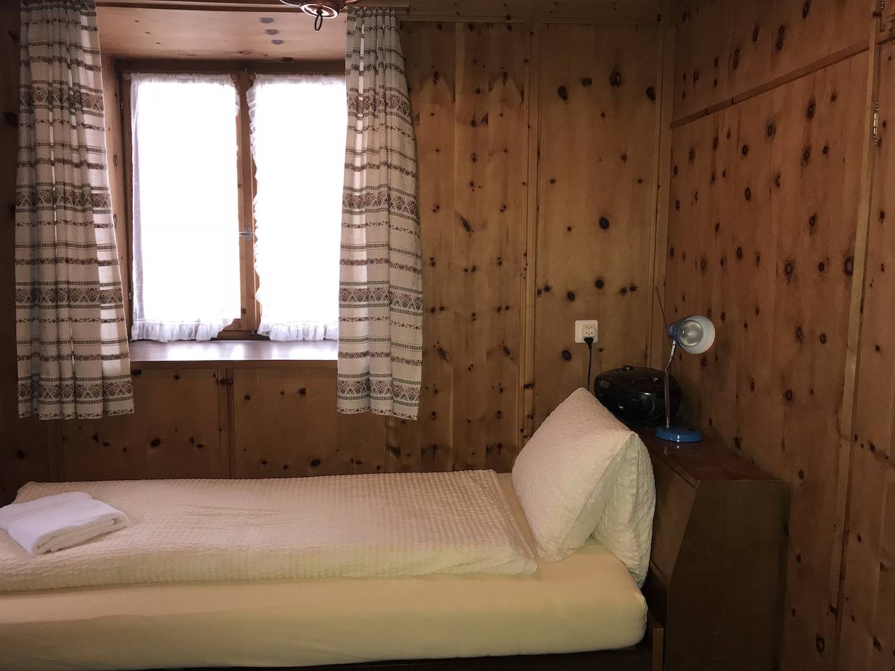 Ganze Ferienwohnung, Ferienwohnungen Chasa Valär - Ferienhaus Valär, Einzelzimmer in Scuol, Unterengadin