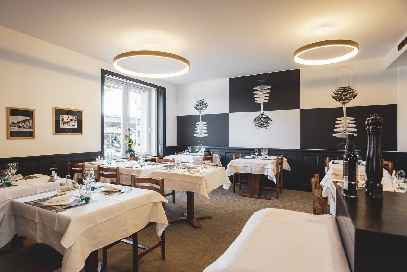 Hôtel Victoria - 2-Bettzimmer mit Badezimmer in Delémont, Kanton Jura