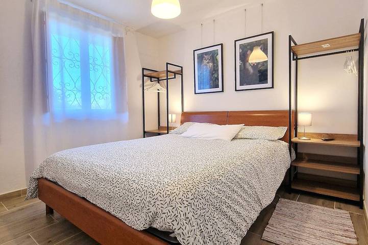 Ganze Wohnung, Casa Polsa \"1964\" - #02 Holiday Home in the mountains in Brentonico, Gardasee-Berge