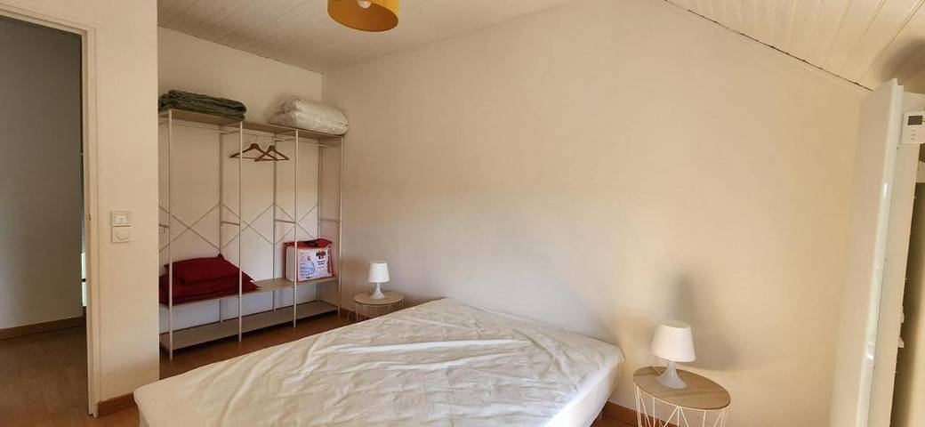Location de vacances pour 8 personnes dans La Chapelle-Gaceline - 2