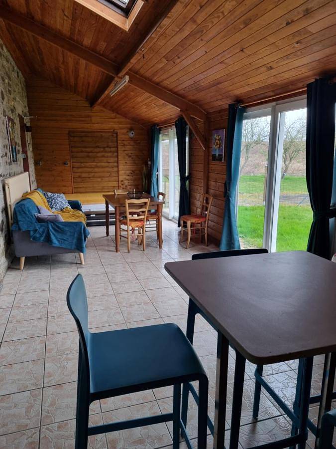 Gîte "Les Faucons" in Pré-en-Pail, Parc naturel régional Normandie-Maine
