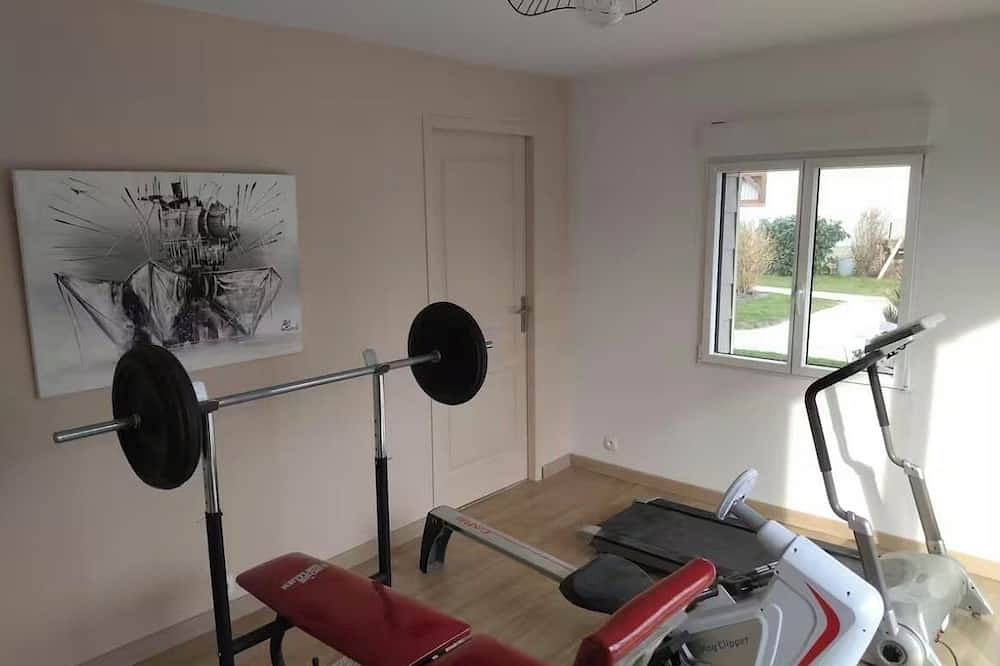 Appartement entier, Appartement tout comfort avec accès jardin et salle de de musculation in Mardié, Vallée de la Loire