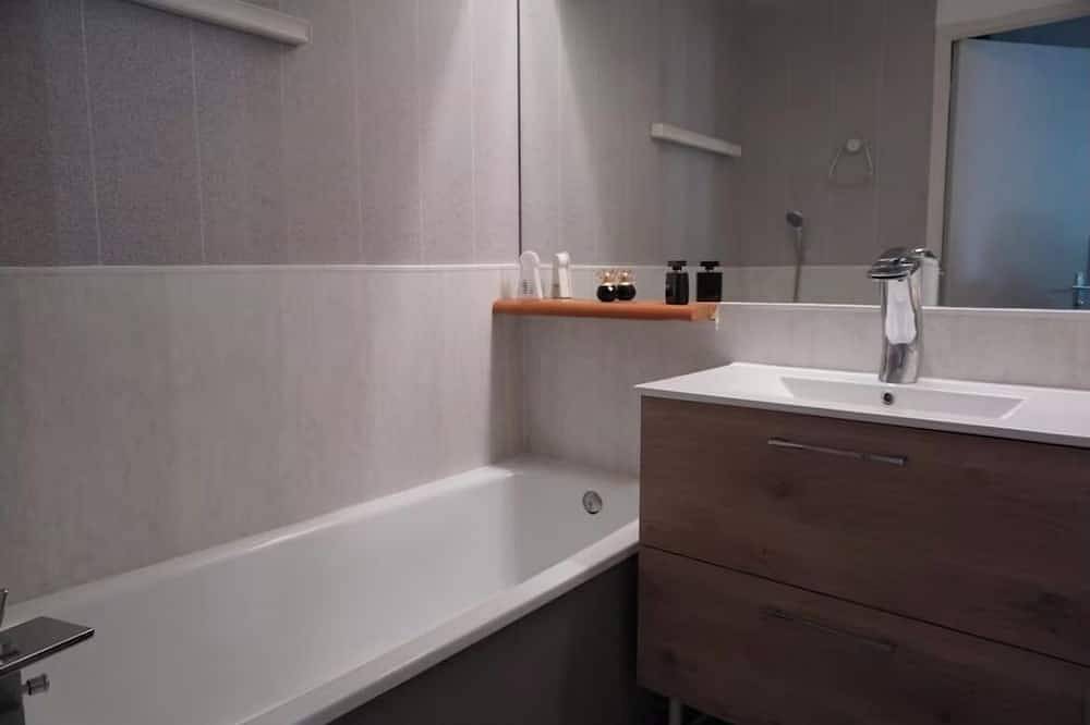 Apartamento entero, Duplex apartment with mountain views and swimming pool in Gresse-en-Vercors, Parc naturel régional du Vercors
