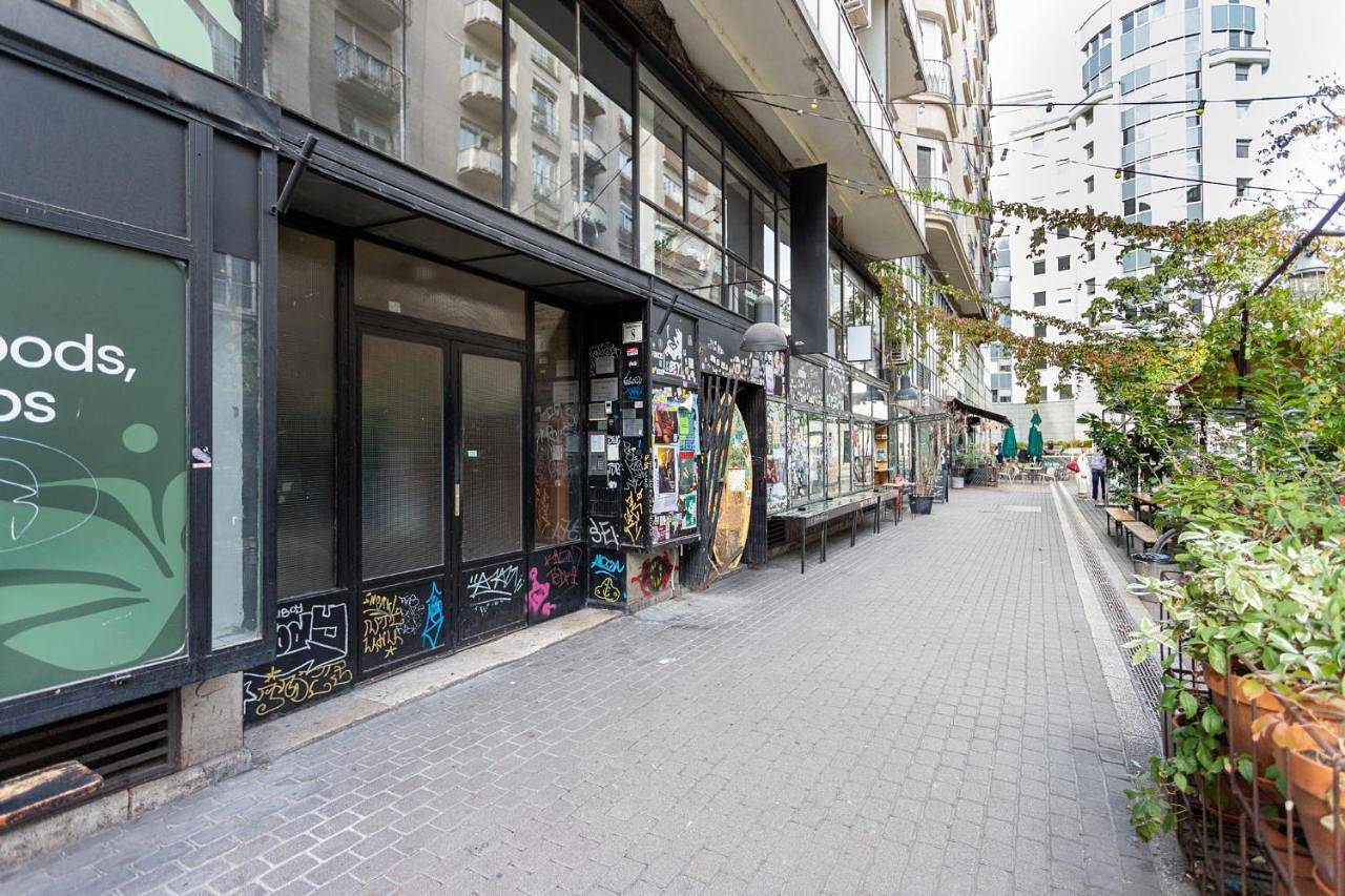 Geheel appartement, Europe Heart Apartment for 9 in Boedapest, Danube-Ipoly National Park