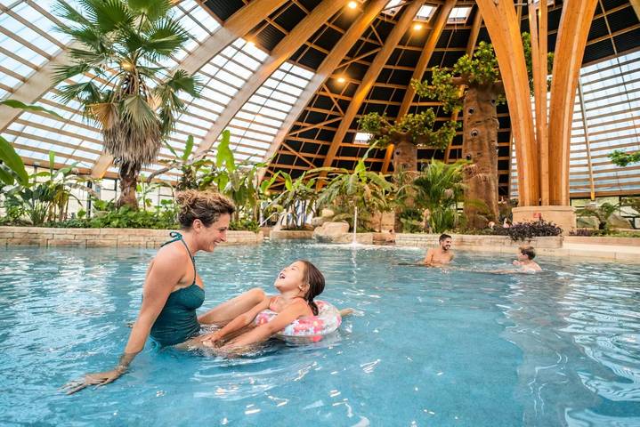 Camping pour 4 personnes, avec piscine et terrasse en Ille-et-Vilaine - 3