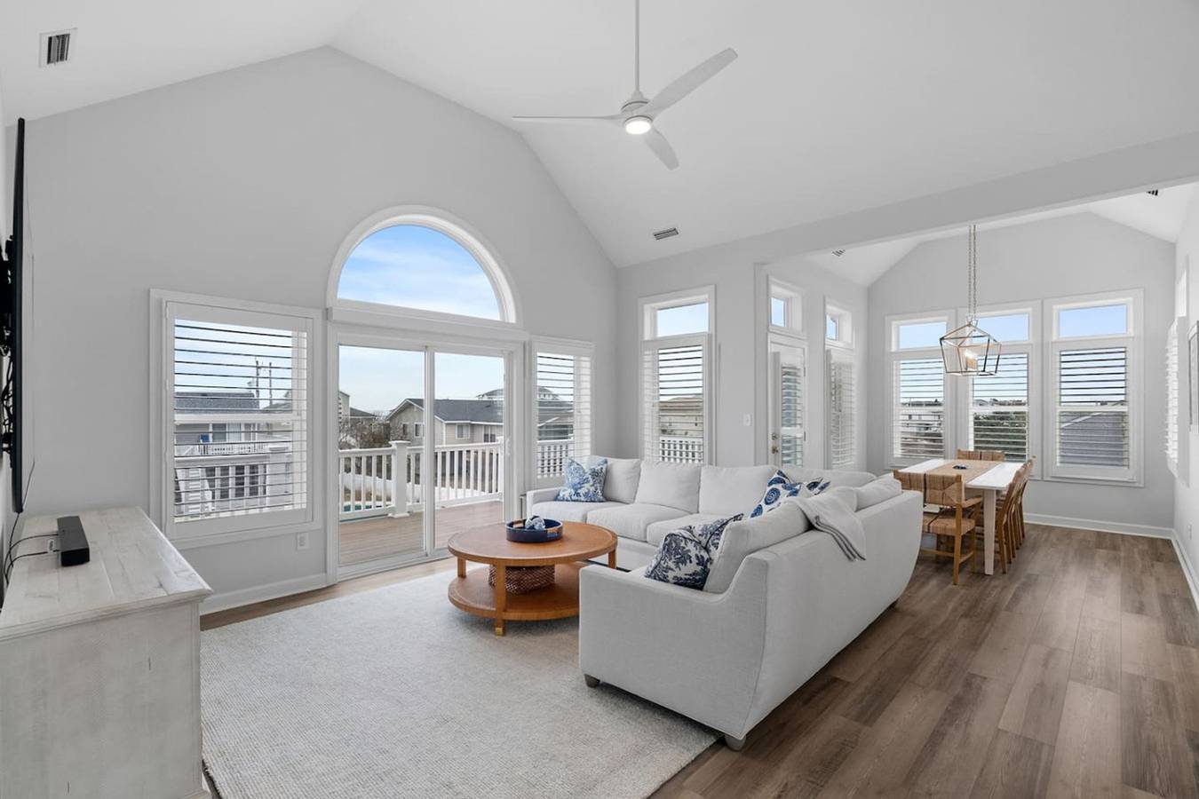 New / Oceanview / Heated Pool • Steps to Beach in Sandbridge Beach, Sandbridge