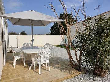 Gîte pour 4 personnes, avec jardin et terrasse dans La Cotinière