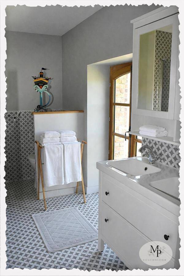 Location de vacances pour 2 personnes, avec piscine et jardin, animaux acceptés à Brinon-sur-Sauldre - 2