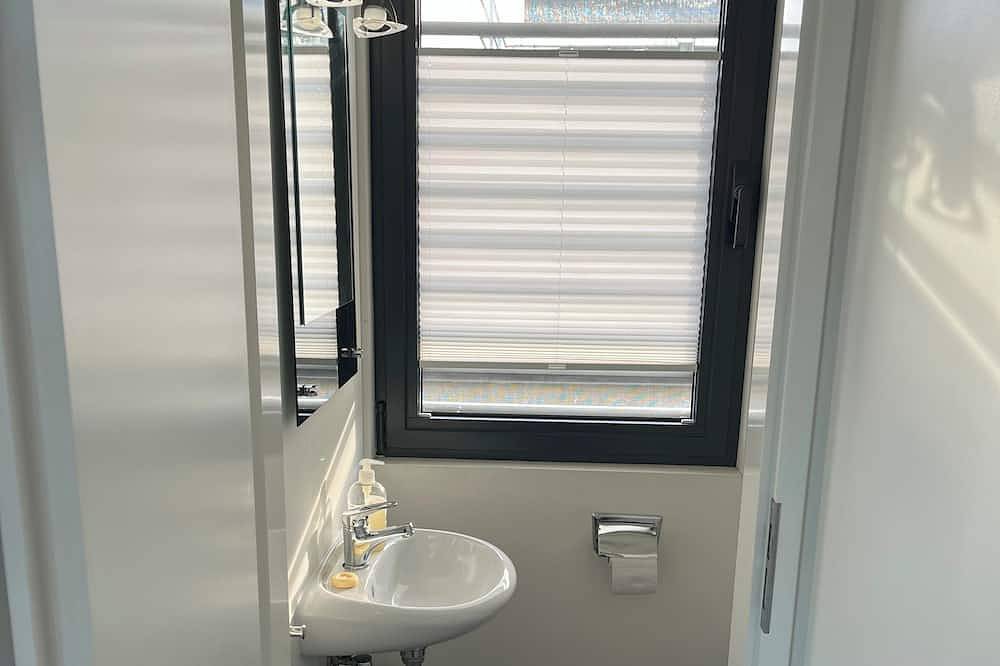 Floating 44 – komfortables Hausboot bei Xanten mit tollem Seeblick in Xanten, Niederrhein