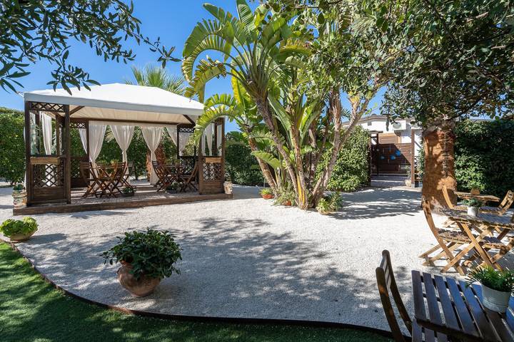 Stanza per 2 persone, con giardino - 1