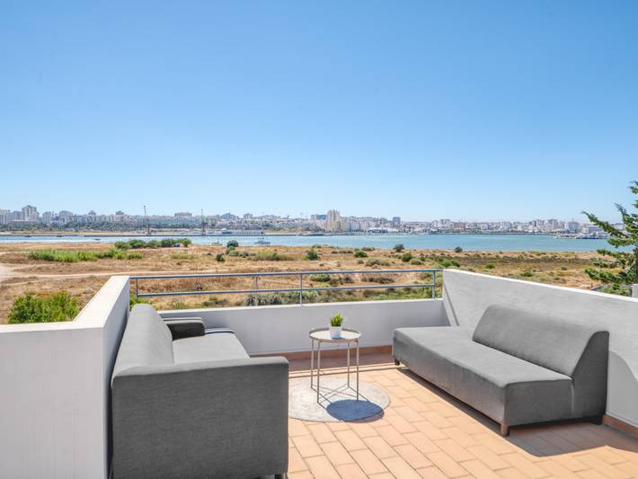 Gîte pour 8 personnes, avec balcon