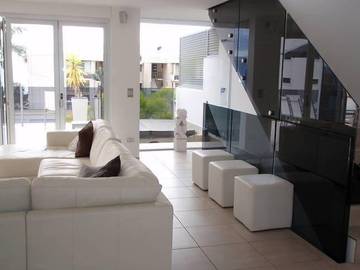 Holiday Home for 12 People in Alexandra Headland, Sunshine Coast, Photo 1