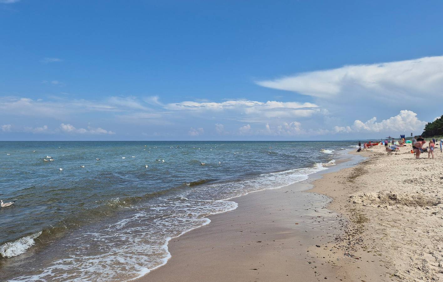 Ganze Ferienwohnung, Ferienwohnung für 6 Personen mit Garten in Darłówko, Darłowo