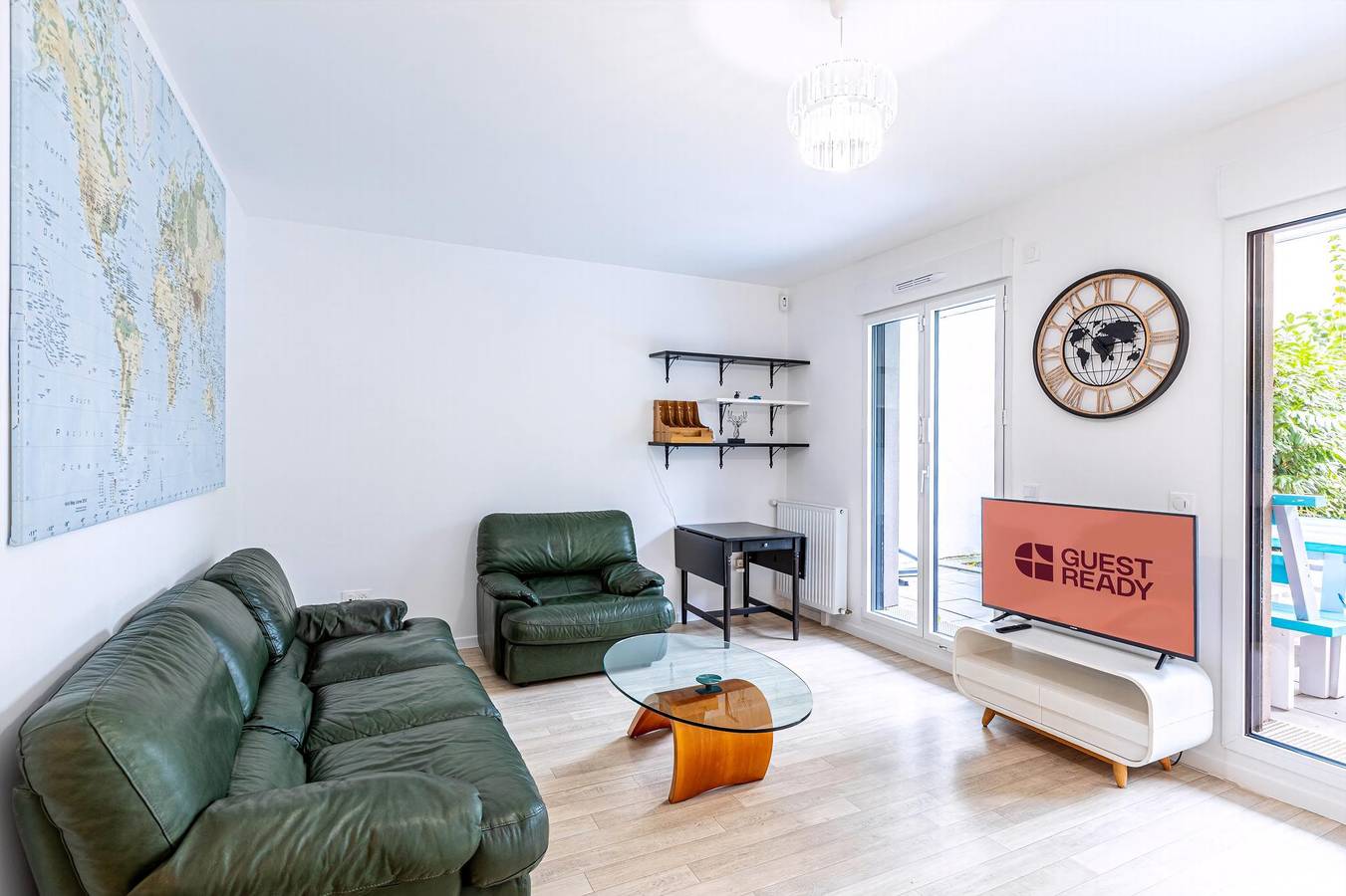 Appartement entier, Guestready - Moderne, deux jardins à 15 min Paris in Bagneux, Hauts-de-Seine
