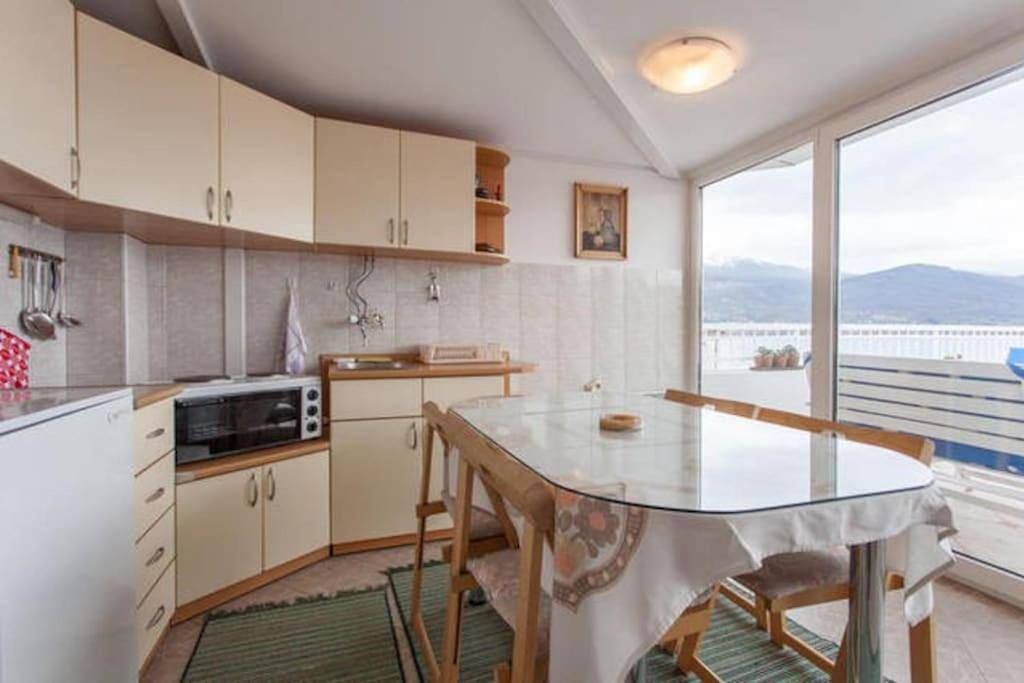 Ολόκληρο το διαμέρισμα, Three-Bedroom Apartment in Ohrid, Βόρεια Μακεδονία