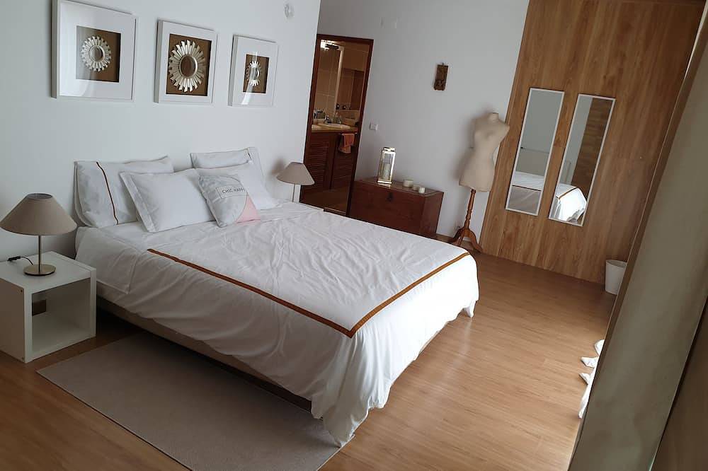 Villa in Aroeira / Verdizela - Pool, Strand, Surfen, Golf in Aroeira, Corroios