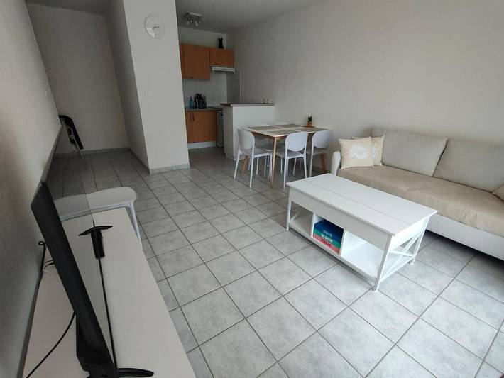 Gîte pour 5 personnes, avec piscine et balcon à Touques - 4