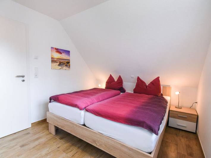 Ferienhaus für 6 Personen, mit Sauna und Garten in Aurich - 2